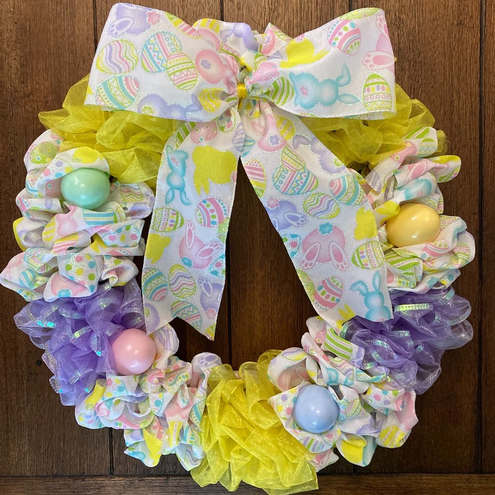 Easter wreath - Picture 1 of 2